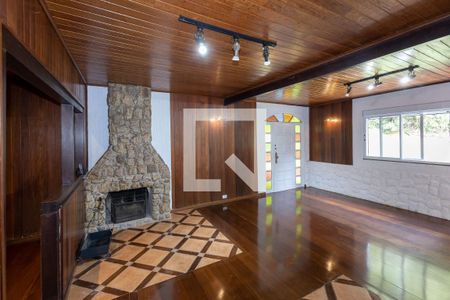 Sala de casa de condomínio para alugar com 4 quartos, 1200m² em Vila Del Rey, Nova Lima