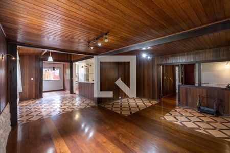 Sala de casa de condomínio para alugar com 4 quartos, 1200m² em Vila Del Rey, Nova Lima