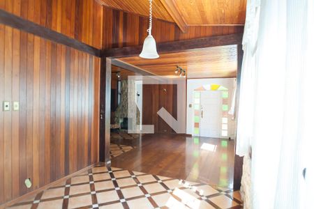 sala de casa de condomínio à venda com 3 quartos, 1200m² em Vila Del Rey, Nova Lima