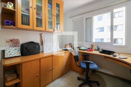 Quarto 1 de apartamento para alugar com 4 quartos, 170m² em Sumaré, São Paulo