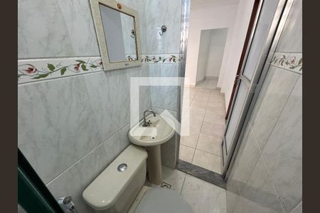 Banheiro de casa para alugar com 2 quartos, 70m² em Méier, Rio de Janeiro