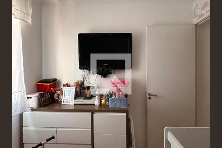 Quarto 1 de apartamento para alugar com 2 quartos, 54m² em Jardim Íris, São Paulo