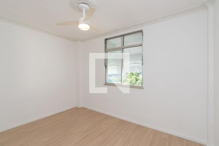 Quarto 1 de apartamento à venda com 2 quartos, 48m² em Olaria, Rio de Janeiro