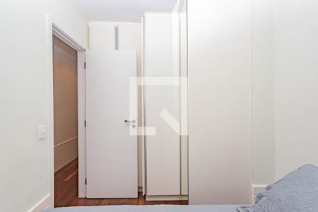 Quarto de apartamento à venda com 2 quartos, 90m² em Vila Gumercindo, São Paulo