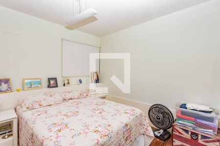 Suíte de apartamento à venda com 2 quartos, 90m² em Vila Gumercindo, São Paulo