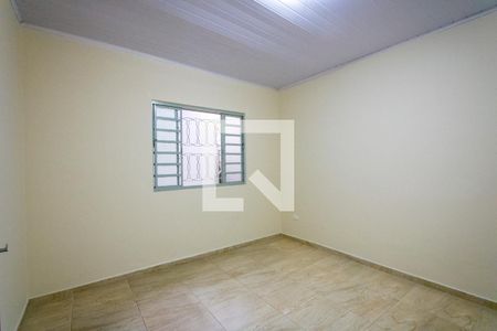 Casa à venda com 185m², 2 quartos e 2 vagas Casa à venda com 185m², 2 quartos e 2 vagasEdícula - Quarto