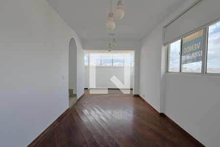 Sala de apartamento para alugar com 3 quartos, 220m² em Santo Antônio, Belo Horizonte