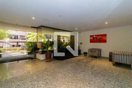 Apartamento para alugar com 83m², 3 quartos e 2 vagas Apartamento para alugar com 83m², 3 quartos e 2 vagasHall social