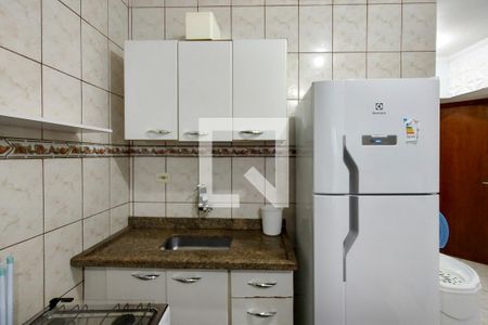 Cozinha de kitnet/studio para alugar com 1 quarto, 39m² em Mirim, Praia Grande