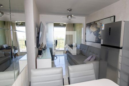 Sala de apartamento à venda com 3 quartos, 74m² em Jacarepaguá, Rio de Janeiro