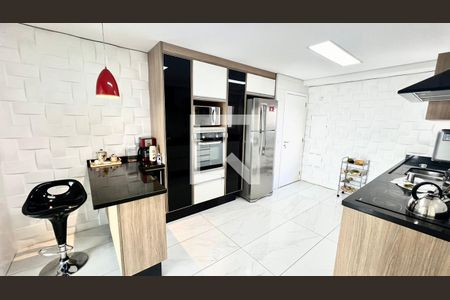 Cozinha de apartamento à venda com 3 quartos, 176m² em Jardim Colombo, São Paulo