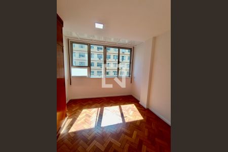 Quarto 1 de apartamento à venda com 4 quartos, 150m² em Copacabana, Rio de Janeiro