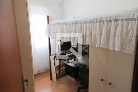 Quarto 1 de apartamento à venda com 2 quartos, 64m² em Cristal, Porto Alegre