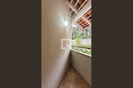 Casa de condomínio à venda com 400m², 4 quartos e 6 vagas Casa de condomínio à venda com 400m², 4 quartos e 6 vagasVaranda da Suite 2