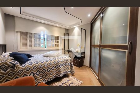 Casa de condomínio à venda com 400m², 4 quartos e 6 vagas Casa de condomínio à venda com 400m², 4 quartos e 6 vagasSuite 1