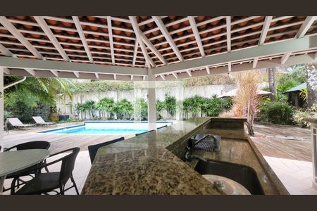 Casa de condomínio à venda com 400m², 4 quartos e 6 vagas Casa de condomínio à venda com 400m², 4 quartos e 6 vagasÁrea gourmet