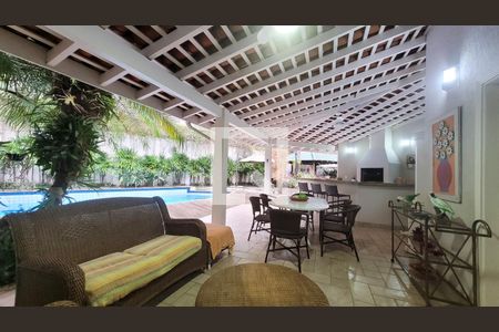 Casa de condomínio à venda com 400m², 4 quartos e 6 vagas Casa de condomínio à venda com 400m², 4 quartos e 6 vagasÁrea gourmet