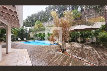 Casa de condomínio à venda com 400m², 4 quartos e 6 vagas Casa de condomínio à venda com 400m², 4 quartos e 6 vagasÁrea gourmet