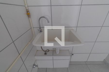 Sala/Cozinha/Área de Serviço de apartamento para alugar com 2 quartos, 35m² em Cidade Nova São Miguel, São Paulo