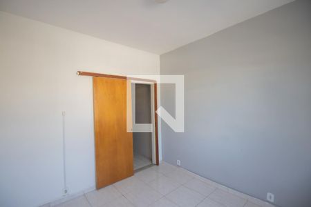 Quarto 1 de apartamento para alugar com 1 quarto, 40m² em Venda da Cruz, São Gonçalo