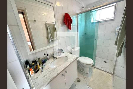 Apartamento à venda com 68m², 2 quartos e 1 vaga Apartamento à venda com 68m², 2 quartos e 1 vagaBanheiro da Suíte