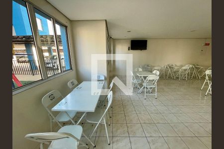 Apartamento à venda com 68m², 2 quartos e 1 vaga Apartamento à venda com 68m², 2 quartos e 1 vagaÁrea comum - Salão de festas