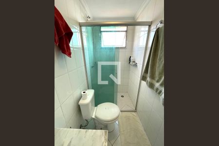 Apartamento à venda com 68m², 2 quartos e 1 vaga Apartamento à venda com 68m², 2 quartos e 1 vagaBanheiro da Suíte