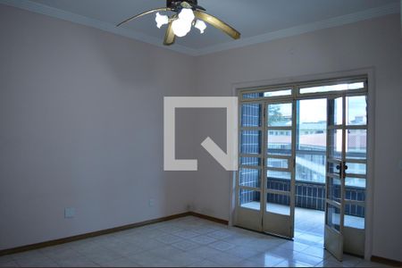 Casa para alugar com 120m², 3 quartos e 2 vagasSala