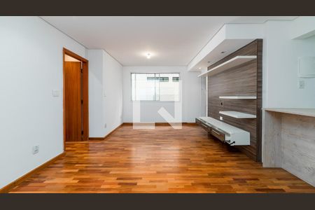 Apartamento à venda com 2 quartos, 75m² em Vila Uberabinha, São Paulo