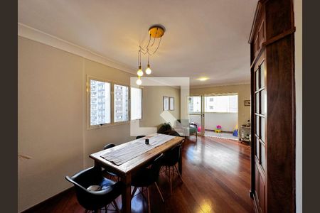 Sala de apartamento à venda com 3 quartos, 117m² em Campo Belo, São Paulo