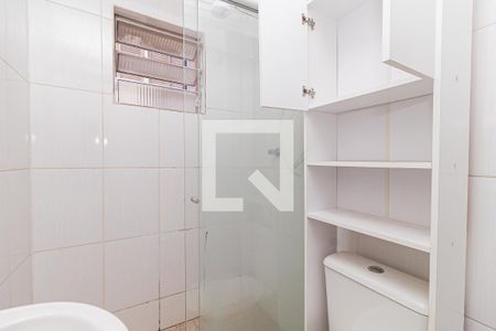 Banheiro de kitnet/studio à venda com 1 quarto, 24m² em Bela Vista, São Paulo