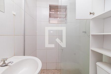 Banheiro de kitnet/studio à venda com 1 quarto, 24m² em Bela Vista, São Paulo