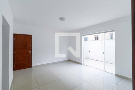 Sala de apartamento para alugar com 3 quartos, 150m² em Dona Clara, Belo Horizonte