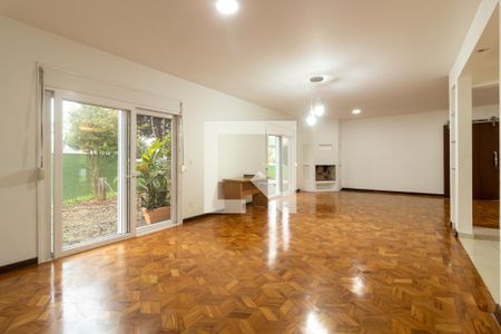 Sala de casa para alugar com 3 quartos, 414m² em Granja Viana, Cotia