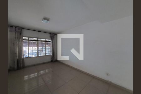 Sala de casa à venda com 3 quartos, 140m² em Vila Arriete, São Paulo