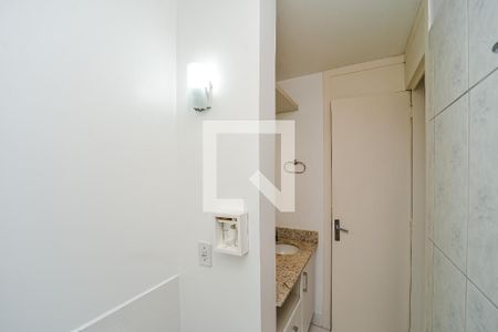 Casa de condomínio à venda com 74m², 2 quartos e 1 vaga Casa de condomínio à venda com 74m², 2 quartos e 1 vagaBanheiro