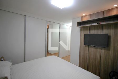 Suite de apartamento à venda com 3 quartos, 106m² em Fernão Dias, Belo Horizonte