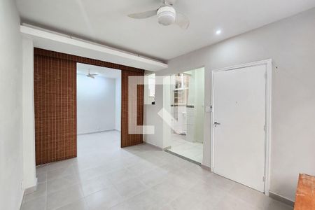 Sala de apartamento para alugar com 1 quarto, 35m² em Laranjeiras, Rio de Janeiro