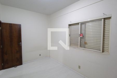 Quarto 1 de apartamento para alugar com 3 quartos, 100m² em Lídice, Uberlândia