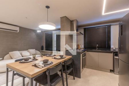 Apartamento à venda com 136m², 2 quartos e 2 vagasSala