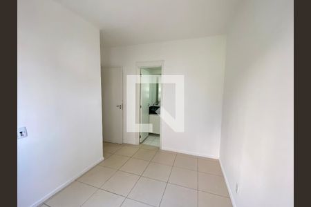 Quarto 1 de apartamento para alugar com 2 quartos, 49m² em Del Castilho, Rio de Janeiro