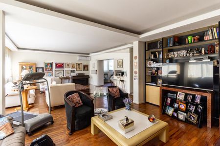 Sala de apartamento para alugar com 3 quartos, 234m² em Higienópolis, São Paulo