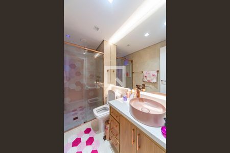 Apartamento à venda com 104m², 3 quartos e 2 vagas Apartamento à venda com 104m², 3 quartos e 2 vagasBanheiro Social