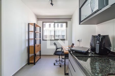 Sala/Cozinha de apartamento à venda com 1 quarto, 24m² em Pinheiros, São Paulo