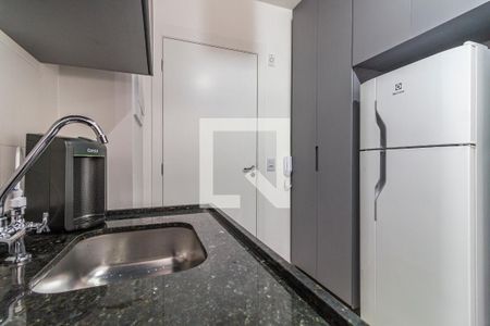 Sala/Cozinha de apartamento à venda com 1 quarto, 24m² em Pinheiros, São Paulo