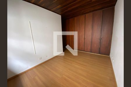 Casa à venda com 4 quartos, 230m² em Alphaville, Santana de Parnaíba