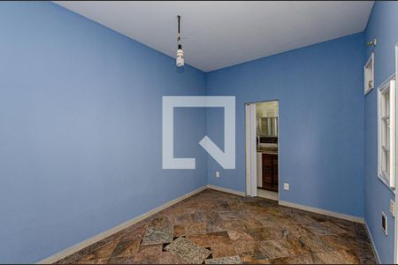 Sala/Quarto de casa para alugar com 1 quarto, 42m² em Piratininga, Niterói