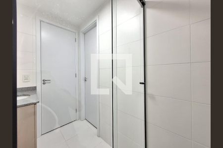 Banheiro de apartamento à venda com 2 quartos, 37m² em Lapa de Baixo, São Paulo