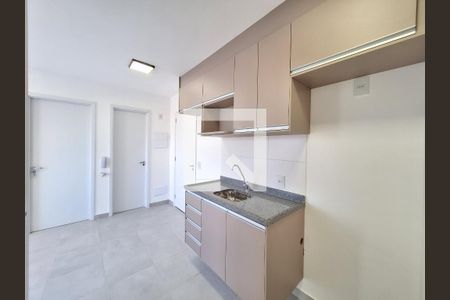 Banheiro de apartamento à venda com 2 quartos, 37m² em Lapa de Baixo, São Paulo