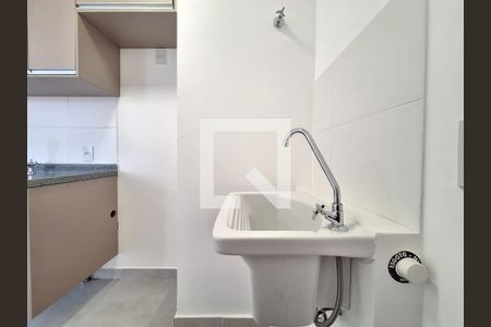 Cozinha de apartamento à venda com 2 quartos, 37m² em Lapa de Baixo, São Paulo